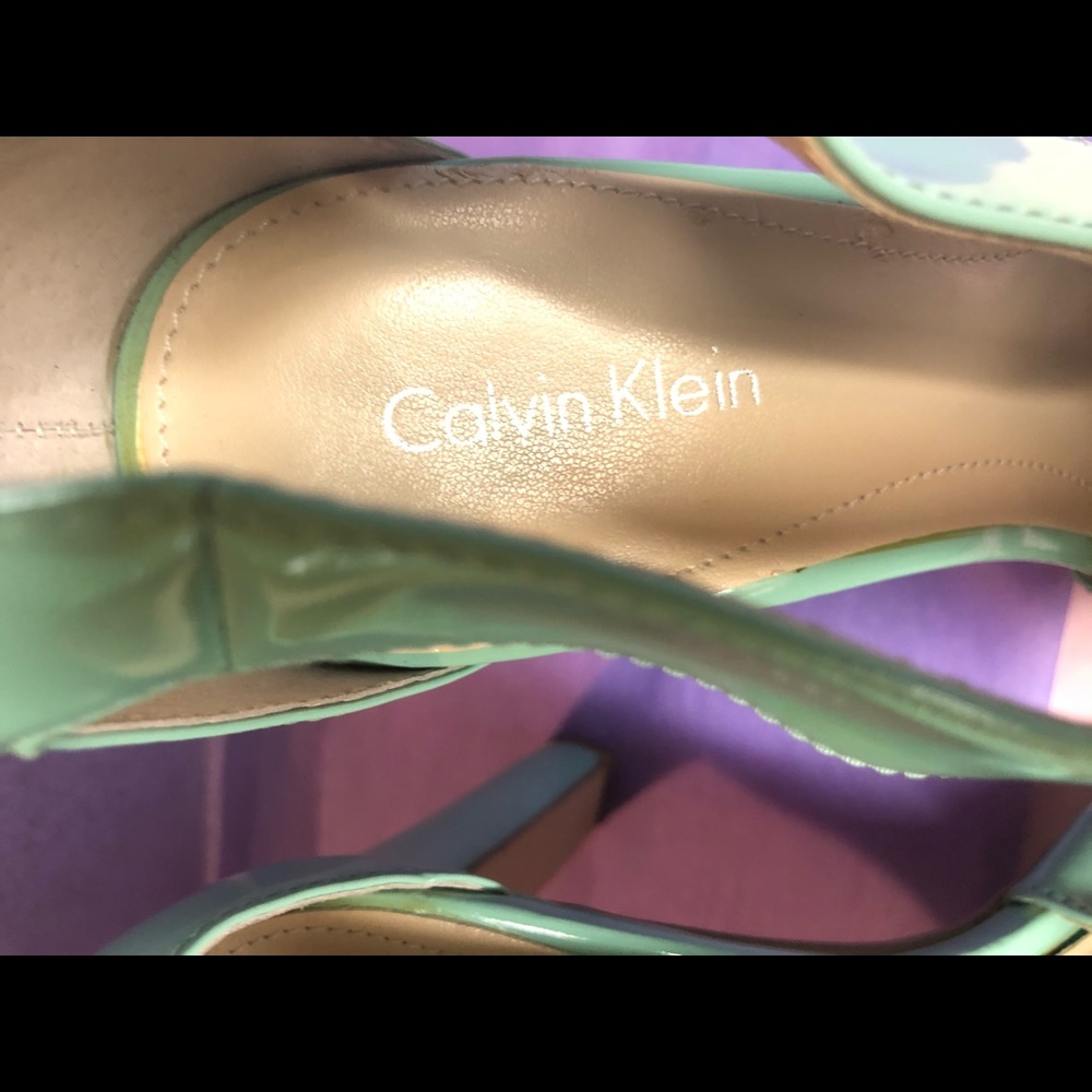 Calvin Klein size 9 heels